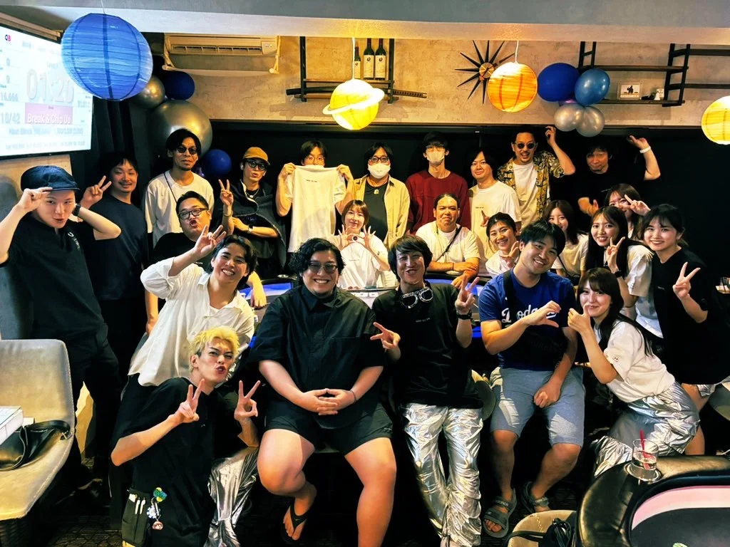 中目黒店の店内イベントの集合写真