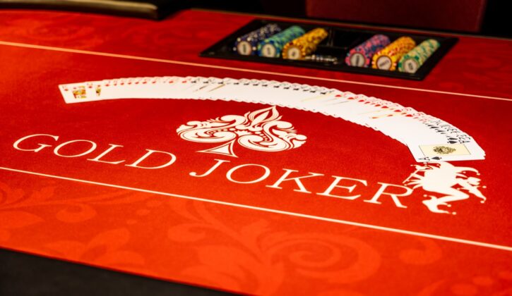 横浜ポーカーBar GOLD JOKER 関内店の公式HP掲載写真